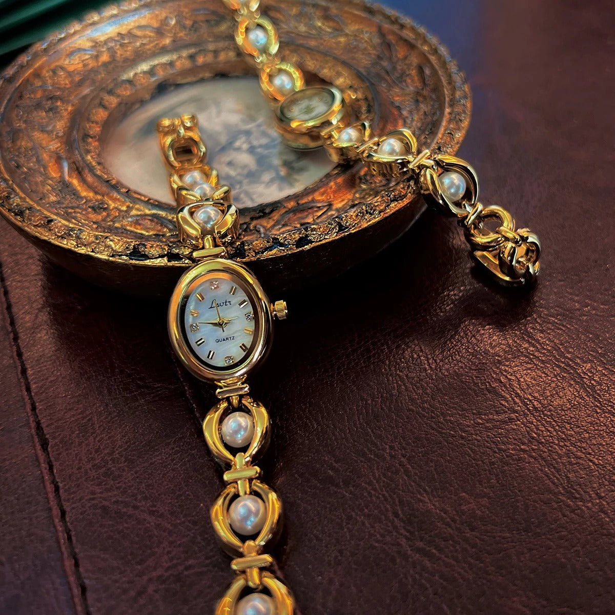 Pearl Vintage Watch