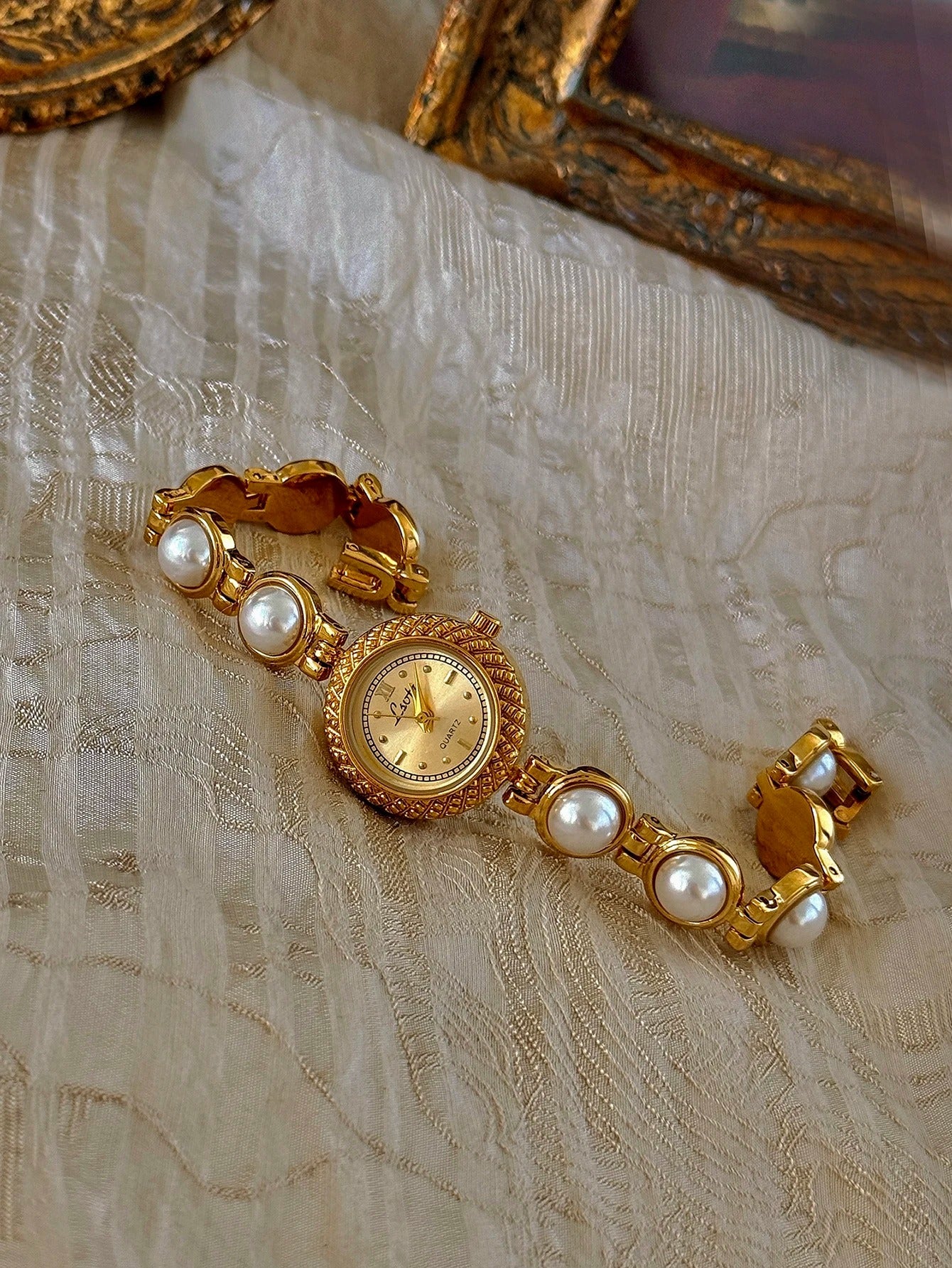 Vintora Pearlée Watch